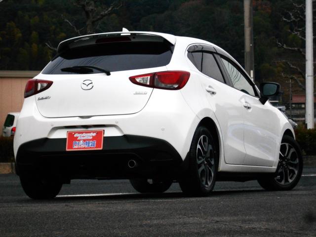 デミオ ＸＤツーリング　ディーゼル　純正ナビ　フルセグＴＶ　コーナーセンサー　ＬＥＤライト　純正アルミ　純正ＣＤ＆ＤＶＤプレーヤー（11枚目）