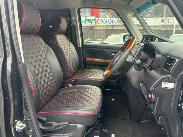 トール カスタムＧ　ターボ　モデリスタエアロ　レーダーブレーキ　レーダークルーズ　車高調　社外ハンドル　アルパインデカナビ　フルセグ　パノラミックビューモニター　黒レザー調シートカバー　純正アルミ（12枚目）