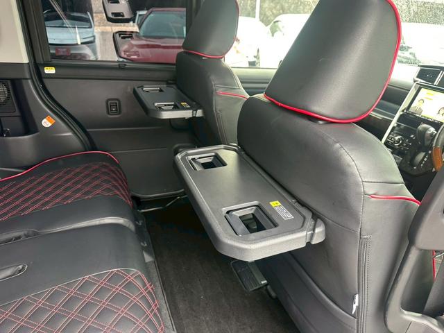 トール カスタムＧ　ターボ　モデリスタエアロ　レーダーブレーキ　レーダークルーズ　車高調　社外ハンドル　アルパインデカナビ　フルセグ　パノラミックビューモニター　黒レザー調シートカバー　純正アルミ（17枚目）