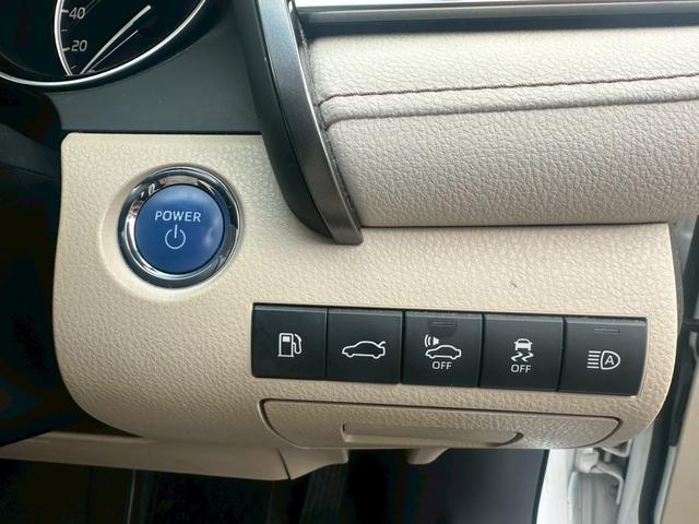 カムリ Ｇレザーパッケージ　純正メーカーナビ　ＬＥＤヘッドライト　フルセグＴＶ　テレビキャンセラー　バックモニター　ヘッドアップディスプレイ　ブラインドスポットモニター　前席パワーシート　シートヒーター　ベージュ革シート（23枚目）