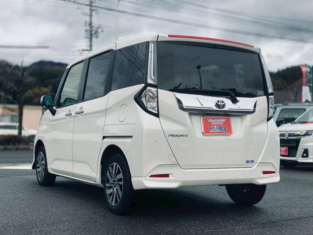 ルーミー カスタムＧ　純正９インチディスプレイオーディオ／パノラミックビューモニター／スマートアシスト／両側電動スライドドア／電子パーキングブレーキ／フルセグＴＶ／ワンオーナー／ＥＴＣ／スペアキー／ヘッドライトＬＥＤ（19枚目）