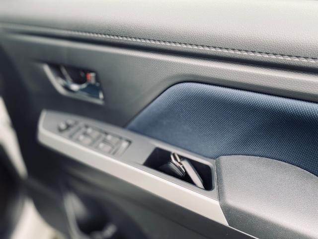 ルーミー カスタムＧ　純正９インチディスプレイオーディオ／パノラミックビューモニター／スマートアシスト／両側電動スライドドア／電子パーキングブレーキ／フルセグＴＶ／ワンオーナー／ＥＴＣ／スペアキー／ヘッドライトＬＥＤ（31枚目）