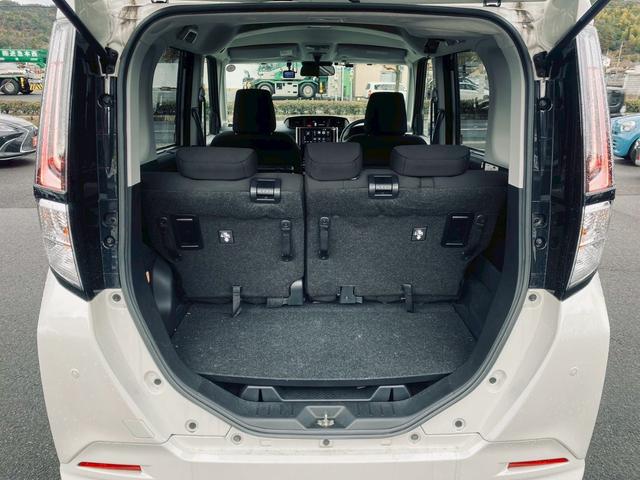 ルーミー カスタムＧ　純正９インチディスプレイオーディオ／パノラミックビューモニター／スマートアシスト／両側電動スライドドア／電子パーキングブレーキ／フルセグＴＶ／ワンオーナー／ＥＴＣ／スペアキー／ヘッドライトＬＥＤ（37枚目）