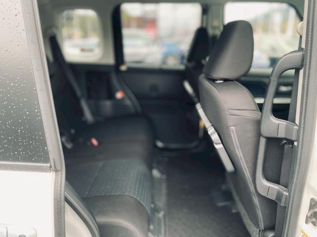 ルーミー カスタムＧ　純正９インチディスプレイオーディオ／パノラミックビューモニター／スマートアシスト／両側電動スライドドア／電子パーキングブレーキ／フルセグＴＶ／ワンオーナー／ＥＴＣ／スペアキー／ヘッドライトＬＥＤ（38枚目）