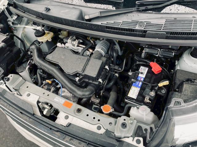 ルーミー カスタムＧ　純正９インチディスプレイオーディオ／パノラミックビューモニター／スマートアシスト／両側電動スライドドア／電子パーキングブレーキ／フルセグＴＶ／ワンオーナー／ＥＴＣ／スペアキー／ヘッドライトＬＥＤ（67枚目）