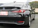 ＥＳ ＥＳ３００ｈ　バージョンＬ　１２．３インチディスプレイオーディオ　デジタルアウターミラー　サンルーフ　純正１８ＡＷ　黒本革シート　両席Ｐシート　シートヒーター　シートエアコン　パノラマミックビューモニター　デジタルインナーミラー（6枚目）