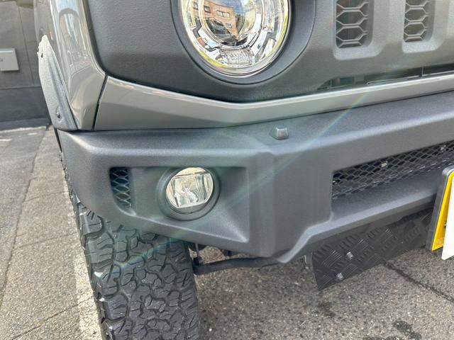 ジムニー XC 社外ナビ・フルセグTV(走行中OK)・Bカメラ・Bluetooth接続・DVD再生・LEDヘッドライト・LEDフォグ・社外16インチホイール・クルーズコントロール・シートヒーター・背面タイヤあり!!(11枚目)
