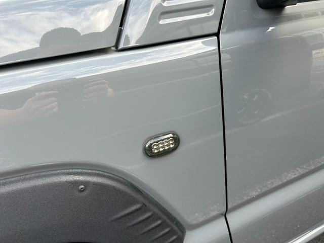 ジムニー XC 社外ナビ・フルセグTV(走行中OK)・Bカメラ・Bluetooth接続・DVD再生・LEDヘッドライト・LEDフォグ・社外16インチホイール・クルーズコントロール・シートヒーター・背面タイヤあり!!(14枚目)