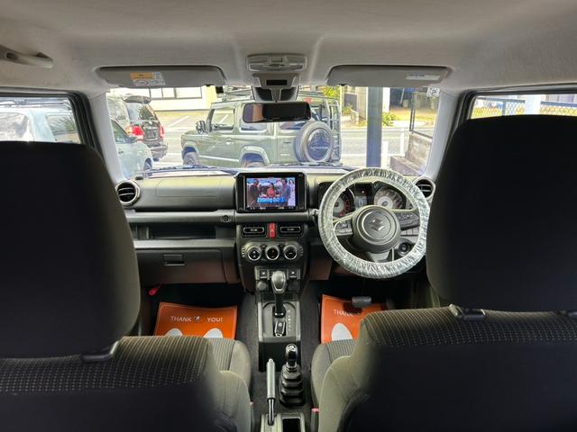 ジムニー XC 社外ナビ・フルセグTV(走行中OK)・Bカメラ・Bluetooth接続・DVD再生・LEDヘッドライト・LEDフォグ・社外16インチホイール・クルーズコントロール・シートヒーター・背面タイヤあり!!(17枚目)