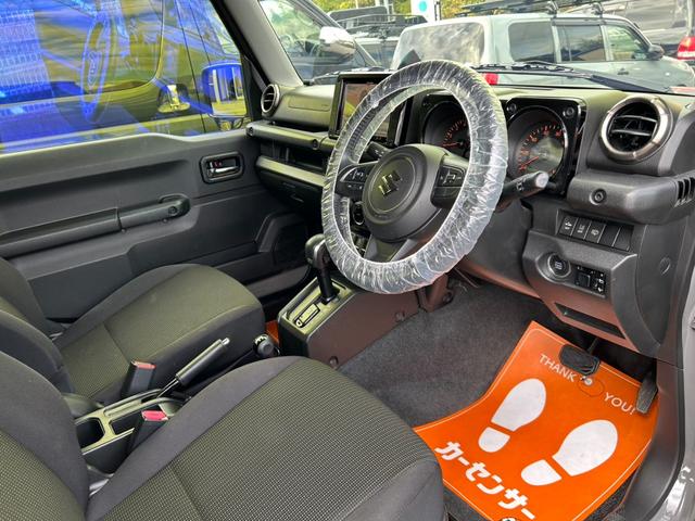 ジムニー XC 社外ナビ・フルセグTV(走行中OK)・Bカメラ・Bluetooth接続・DVD再生・LEDヘッドライト・LEDフォグ・社外16インチホイール・クルーズコントロール・シートヒーター・背面タイヤあり!!(18枚目)