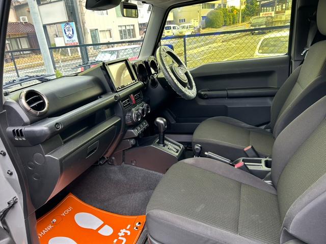 ジムニー XC 社外ナビ・フルセグTV(走行中OK)・Bカメラ・Bluetooth接続・DVD再生・LEDヘッドライト・LEDフォグ・社外16インチホイール・クルーズコントロール・シートヒーター・背面タイヤあり!!(30枚目)