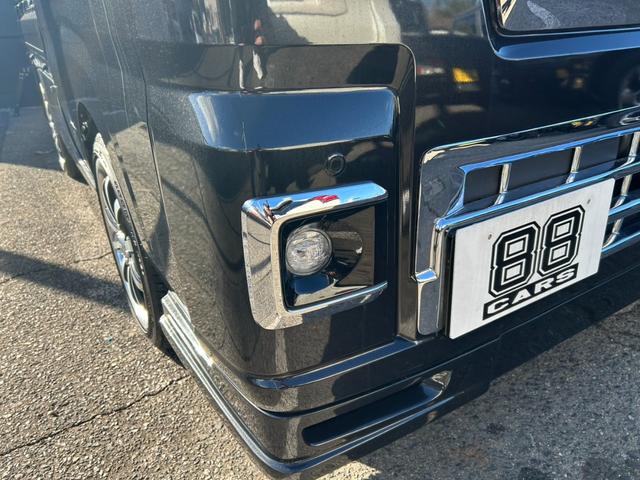 ハイゼットトラック ジャンボエクストラ　社外ナビ・バックカメラ・ＬＥＤヘッドライト・ＬＥＤフォグランプ・社外エアロ・社外１６インチホイール・社外テールランプ・メッキパーツ・ドレイブレコーダー・レーダー・ＥＴＣ・電格ミラー！！（11枚目）