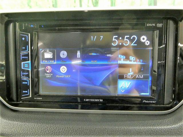 L SAIII 禁煙車 バックカメラ オートライト リモコンキー 盗難防止システム アイドリングストップ 電動格納ミラー CDプレイヤー DVD再生 AUX入力端子 ドアバイザー プライバシーガラス(3枚目)