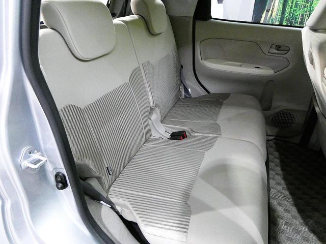 L SAIII 禁煙車 バックカメラ オートライト リモコンキー 盗難防止システム アイドリングストップ 電動格納ミラー CDプレイヤー DVD再生 AUX入力端子 ドアバイザー プライバシーガラス(9枚目)