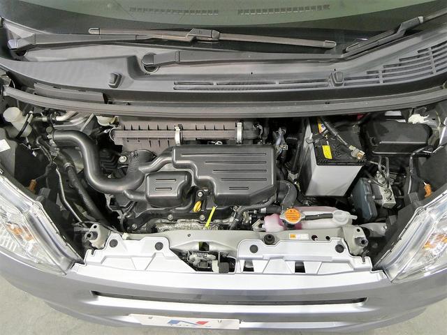 L SAIII 禁煙車 バックカメラ オートライト リモコンキー 盗難防止システム アイドリングストップ 電動格納ミラー CDプレイヤー DVD再生 AUX入力端子 ドアバイザー プライバシーガラス(17枚目)
