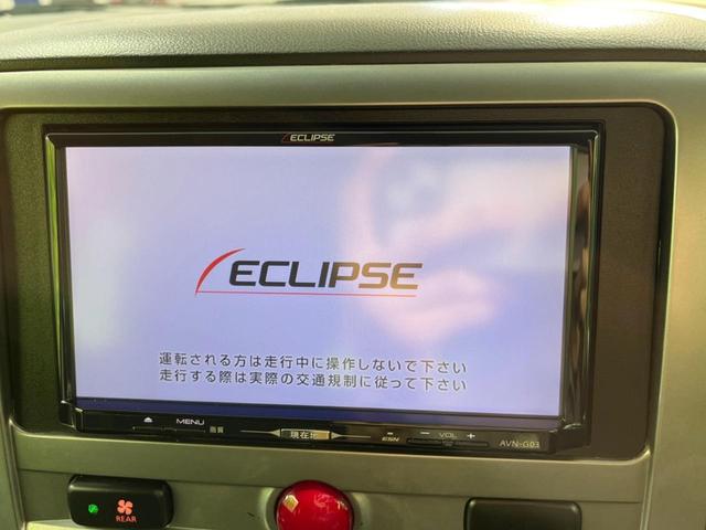 Ｍ　禁煙車　電動スライドドア　ＳＤナビ　バックカメラ　ＨＩＤヘッドライト　８人乗り　スマートキー　ＤＶＤ再生　ＣＤプレーヤーオーディオ　盗難防止装置　プライバシーガラス　オートエアコン(3枚目)