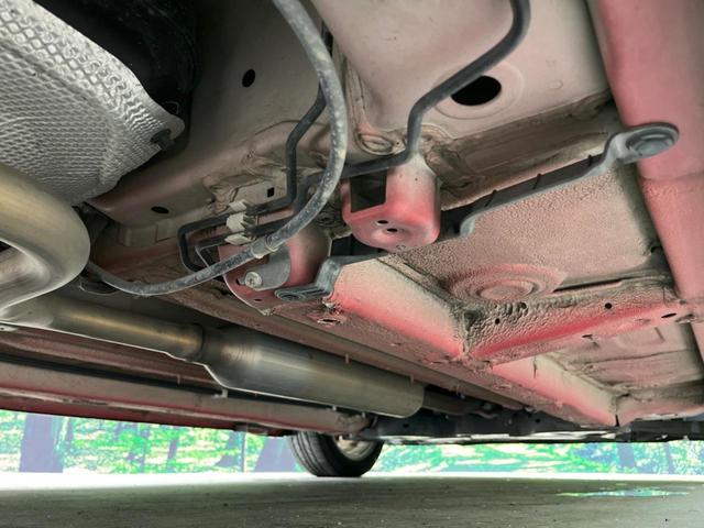 スイフト ＸＬ　衝突被害軽減システム　ドラレコ　スマートキー　ＨＩＤヘッド　ＥＴＣ　オートエアコン　純正１６インチアルミ　Ｂｌｕｅｔｏｏｔｈ　ＣＤ　ＤＶＤ再生（21枚目）