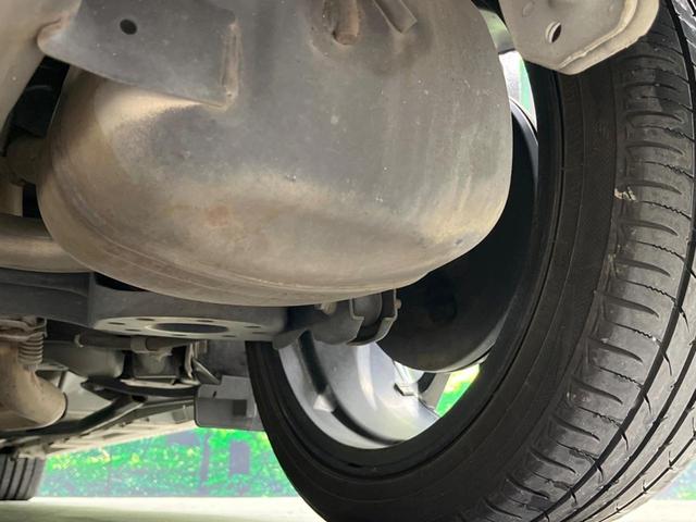 アクア G G’s バックカメラ 衝突被害軽減システム ハーフレザーシート ドラレコ LEDヘッド ビルトインETC オートライト オートエアコン 純正17インチアルミ Bluetooth CD DVD再生 フルセグ(21枚目)