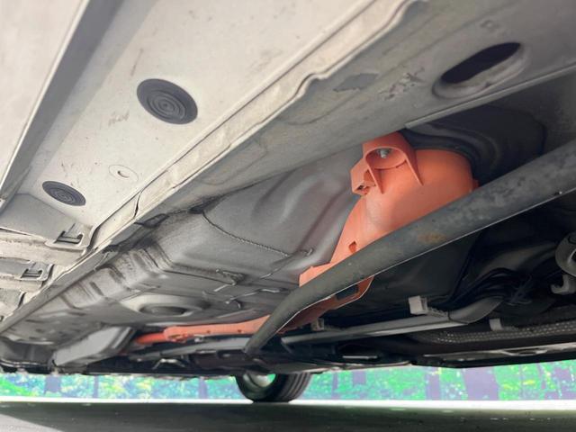 アクア G G’s バックカメラ 衝突被害軽減システム ハーフレザーシート ドラレコ LEDヘッド ビルトインETC オートライト オートエアコン 純正17インチアルミ Bluetooth CD DVD再生 フルセグ(23枚目)