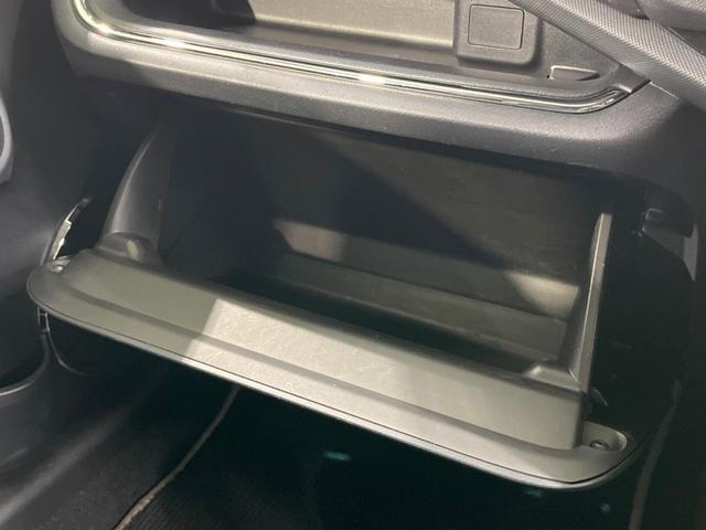 アクア G G’s バックカメラ 衝突被害軽減システム ハーフレザーシート ドラレコ LEDヘッド ビルトインETC オートライト オートエアコン 純正17インチアルミ Bluetooth CD DVD再生 フルセグ(42枚目)