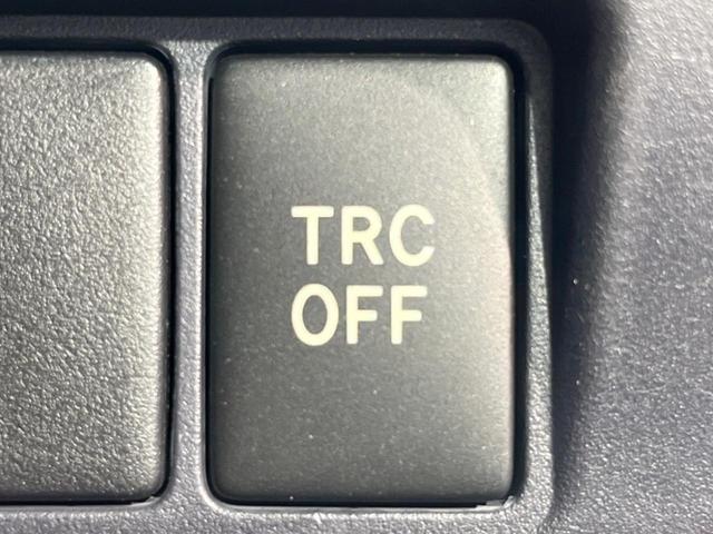 ヴォクシー ハイブリッドV 後席モニター バックカメラ 衝突被害軽減システム スマートキー LEDヘッド ビルトインETC クルコン オートライト デュアルエアコン Bluetooth CD DVD再生 フルセグ LEDフォグ(32枚目)