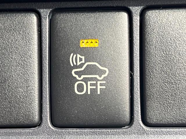 ヴォクシー ハイブリッドV 後席モニター バックカメラ 衝突被害軽減システム スマートキー LEDヘッド ビルトインETC クルコン オートライト デュアルエアコン Bluetooth CD DVD再生 フルセグ LEDフォグ(33枚目)