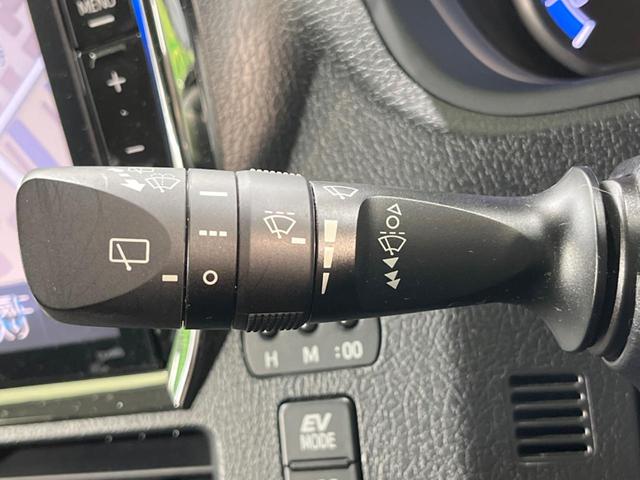 ヴォクシー ハイブリッドV 後席モニター バックカメラ 衝突被害軽減システム スマートキー LEDヘッド ビルトインETC クルコン オートライト デュアルエアコン Bluetooth CD DVD再生 フルセグ LEDフォグ(38枚目)