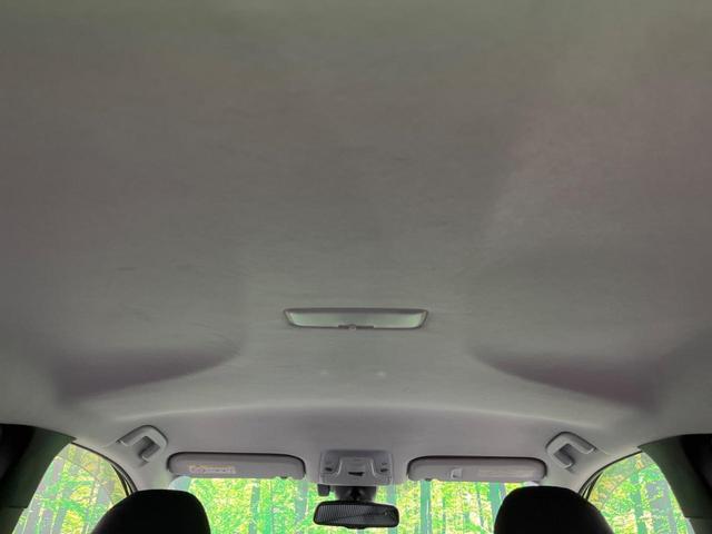 プリウス Sセーフティプラス SDナビ バックカメラ 衝突被害軽減システム コーナーセンサー スマートキー LEDヘッド ビルトインETC オートライト オートエアコン Bluetooth CD DVD再生 フルセグ(12枚目)