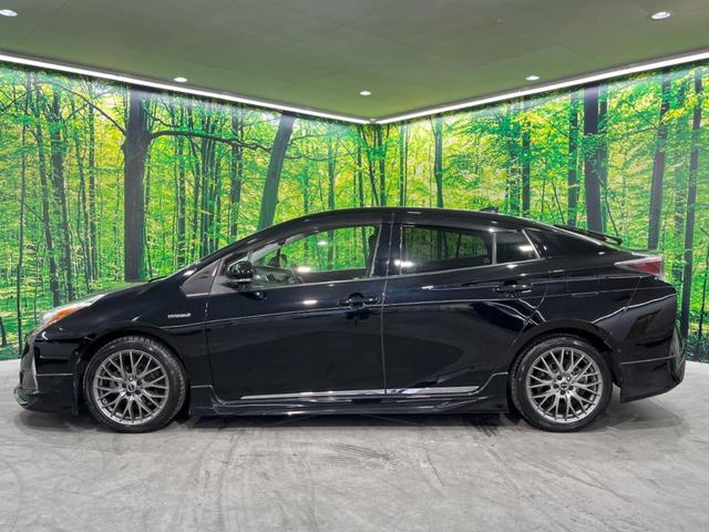 プリウス Sセーフティプラス SDナビ バックカメラ 衝突被害軽減システム コーナーセンサー スマートキー LEDヘッド ビルトインETC オートライト オートエアコン Bluetooth CD DVD再生 フルセグ(15枚目)