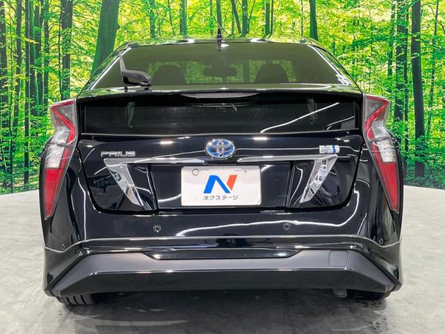 プリウス Sセーフティプラス SDナビ バックカメラ 衝突被害軽減システム コーナーセンサー スマートキー LEDヘッド ビルトインETC オートライト オートエアコン Bluetooth CD DVD再生 フルセグ(17枚目)