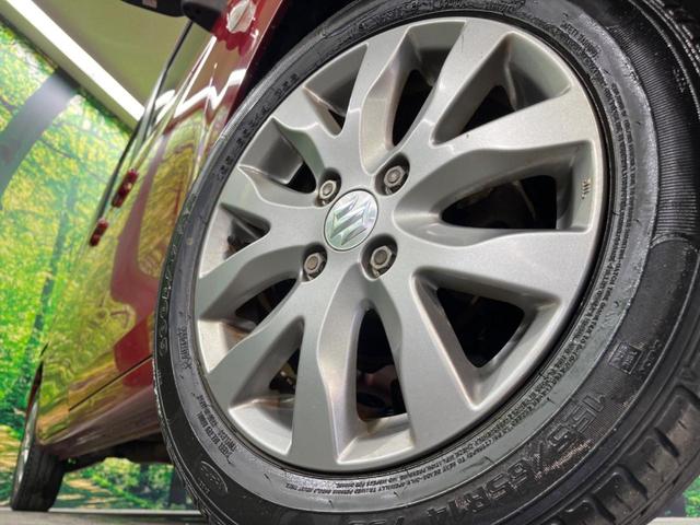 【純正アルミホイール】外観にマッチしたアルミホイールを装着しております。各種アルミホイールや、スタッドレスタイヤも取扱いしております。是非ご相談ください♪