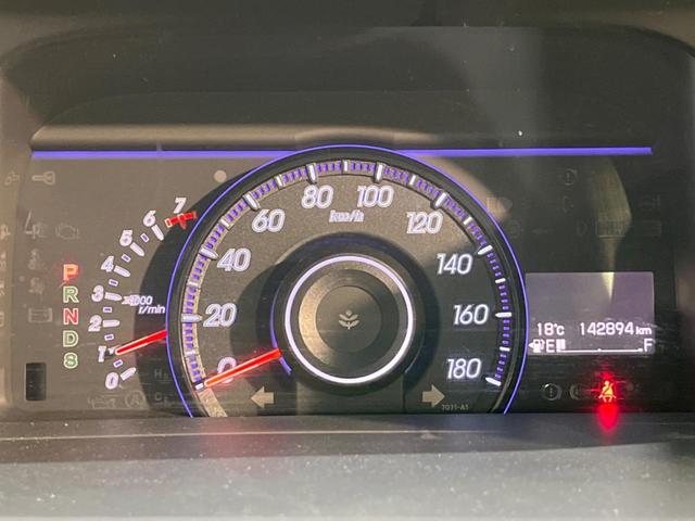 ステップワゴンスパーダ Ｚ　ナビ　両側電動ドア　バックカメラ　ＨＩＤヘッド　ビルトインＥＴＣ　クルコン　純正１６インチアルミ　オートライト　オートエアコン　Ｂｌｕｅｔｏｏｔｈ　ＣＤ　ＤＶＤ再生（4枚目）