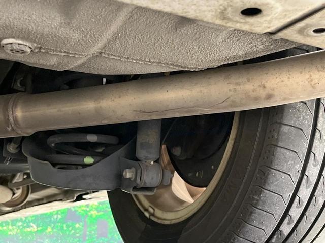 ステップワゴンスパーダ Ｚ　ナビ　両側電動ドア　バックカメラ　ＨＩＤヘッド　ビルトインＥＴＣ　クルコン　純正１６インチアルミ　オートライト　オートエアコン　Ｂｌｕｅｔｏｏｔｈ　ＣＤ　ＤＶＤ再生（21枚目）