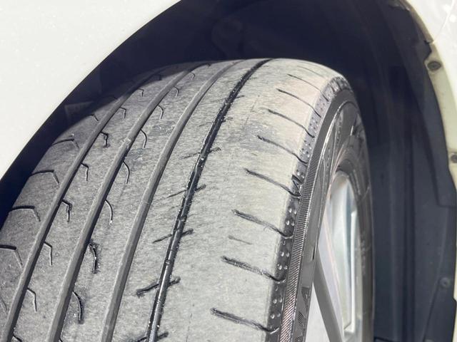 ステップワゴンスパーダ Ｚ　ナビ　両側電動ドア　バックカメラ　ＨＩＤヘッド　ビルトインＥＴＣ　クルコン　純正１６インチアルミ　オートライト　オートエアコン　Ｂｌｕｅｔｏｏｔｈ　ＣＤ　ＤＶＤ再生（51枚目）