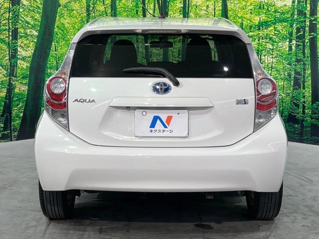 アクア Ｇブラックソフトレザーセレクション　バックカメラ　ハーフレザーシート　ＨＩＤヘッド　ＥＴＣ　純正１５インチアルミ　オートエアコン　ＣＤ　ＤＶＤ再生　地デジ（28枚目）