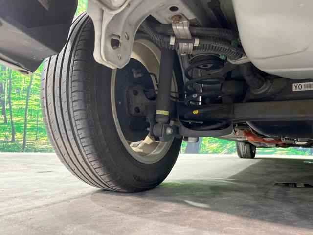 アクア Ｇブラックソフトレザーセレクション　バックカメラ　ハーフレザーシート　ＨＩＤヘッド　ＥＴＣ　純正１５インチアルミ　オートエアコン　ＣＤ　ＤＶＤ再生　地デジ（35枚目）