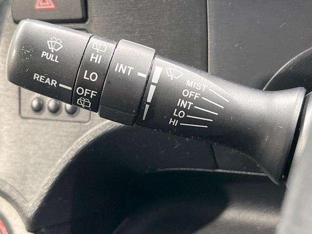 アクア Ｇブラックソフトレザーセレクション　バックカメラ　ハーフレザーシート　ＨＩＤヘッド　ＥＴＣ　純正１５インチアルミ　オートエアコン　ＣＤ　ＤＶＤ再生　地デジ（43枚目）