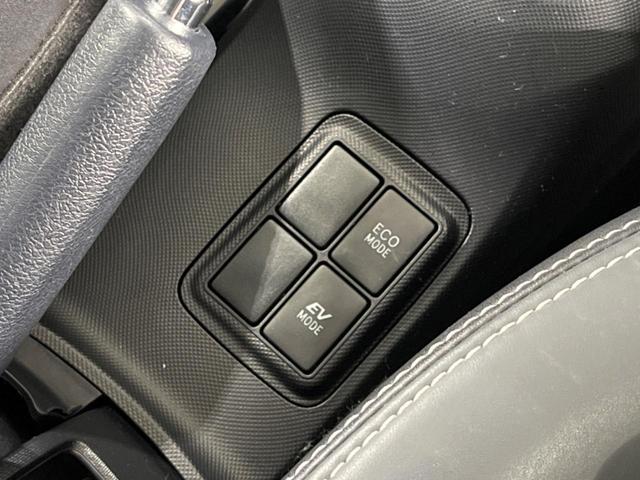 アクア Ｇブラックソフトレザーセレクション　バックカメラ　ハーフレザーシート　ＨＩＤヘッド　ＥＴＣ　純正１５インチアルミ　オートエアコン　ＣＤ　ＤＶＤ再生　地デジ（50枚目）