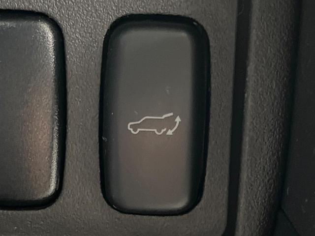 デリカD:5 G プレミアム 4WD 両側電動ドア バックカメラ 衝突被害軽減システム 電動リアゲート ドラレコ スマートキー LEDヘッド デュアルエアコン リアエアコン CD DVD再生 LEDフォグ(33枚目)