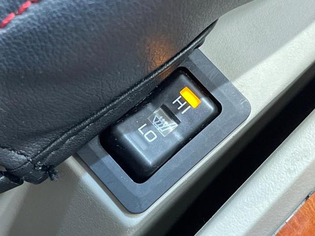 デリカD:5 G プレミアム 4WD 両側電動ドア バックカメラ 衝突被害軽減システム 電動リアゲート ドラレコ スマートキー LEDヘッド デュアルエアコン リアエアコン CD DVD再生 LEDフォグ(60枚目)