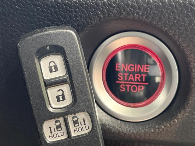 N-BOXカスタム G・Lターボホンダセンシング 両側電動ドア バックカメラ レーダークルーズ ハーフレザーシート ドラレコ コーナーセンサー スマートキー LEDヘッド ビルトインETC オートライト デュアルエアコン Bluetooth CD(6枚目)