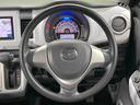ステアリングも使用感が少なく、きれいな状態となっております♪