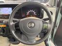 ステアリングも使用感が少なく、きれいな状態となっております♪