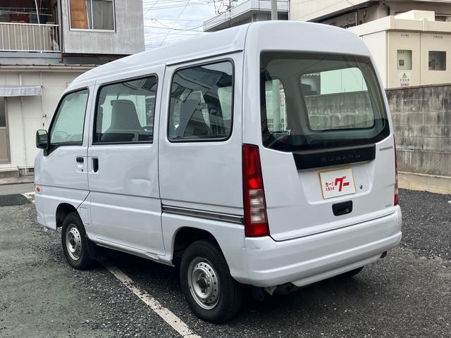 サンバーバン VB 2WD オートマ車 エアコン パワステ ラジオ 運転席エアバッグ ヘッドライトレベライザー 積載量350kg(6枚目)