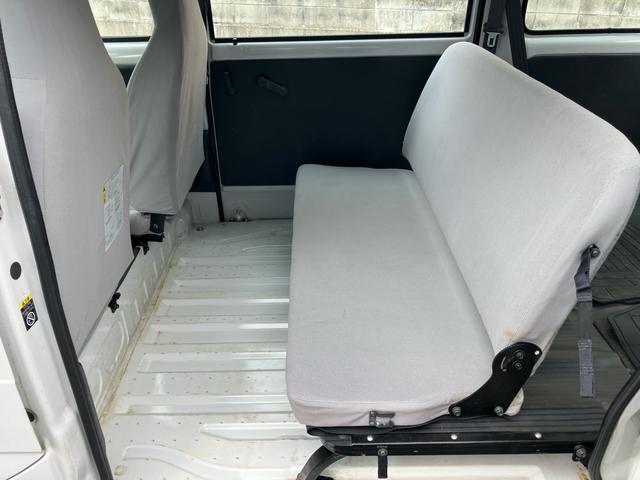 サンバーバン VB 2WD オートマ車 エアコン パワステ ラジオ 運転席エアバッグ ヘッドライトレベライザー 積載量350kg(9枚目)