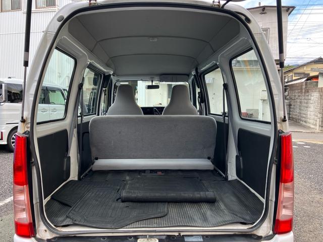 サンバーバン VB 2WD オートマ車 エアコン パワステ ラジオ 運転席エアバッグ ヘッドライトレベライザー 積載量350kg(22枚目)