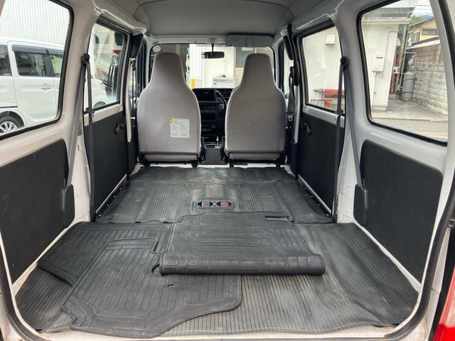 サンバーバン VB 2WD オートマ車 エアコン パワステ ラジオ 運転席エアバッグ ヘッドライトレベライザー 積載量350kg(24枚目)