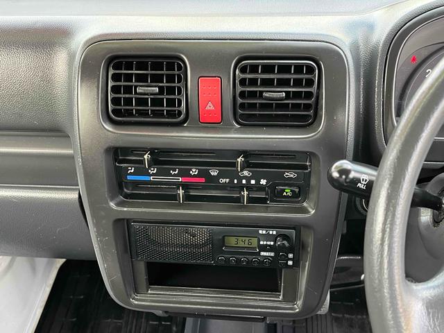 キャリイトラック  4WD 軽トラック MT エアコン パワーステアリング(4枚目)