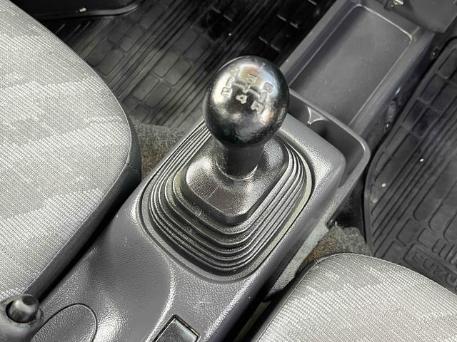 キャリイトラック  4WD 軽トラック MT エアコン パワーステアリング(5枚目)