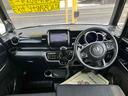 車を運転する際には運転席の存在は欠かせません。なのでしっかりとチェックしたいポイントですね。